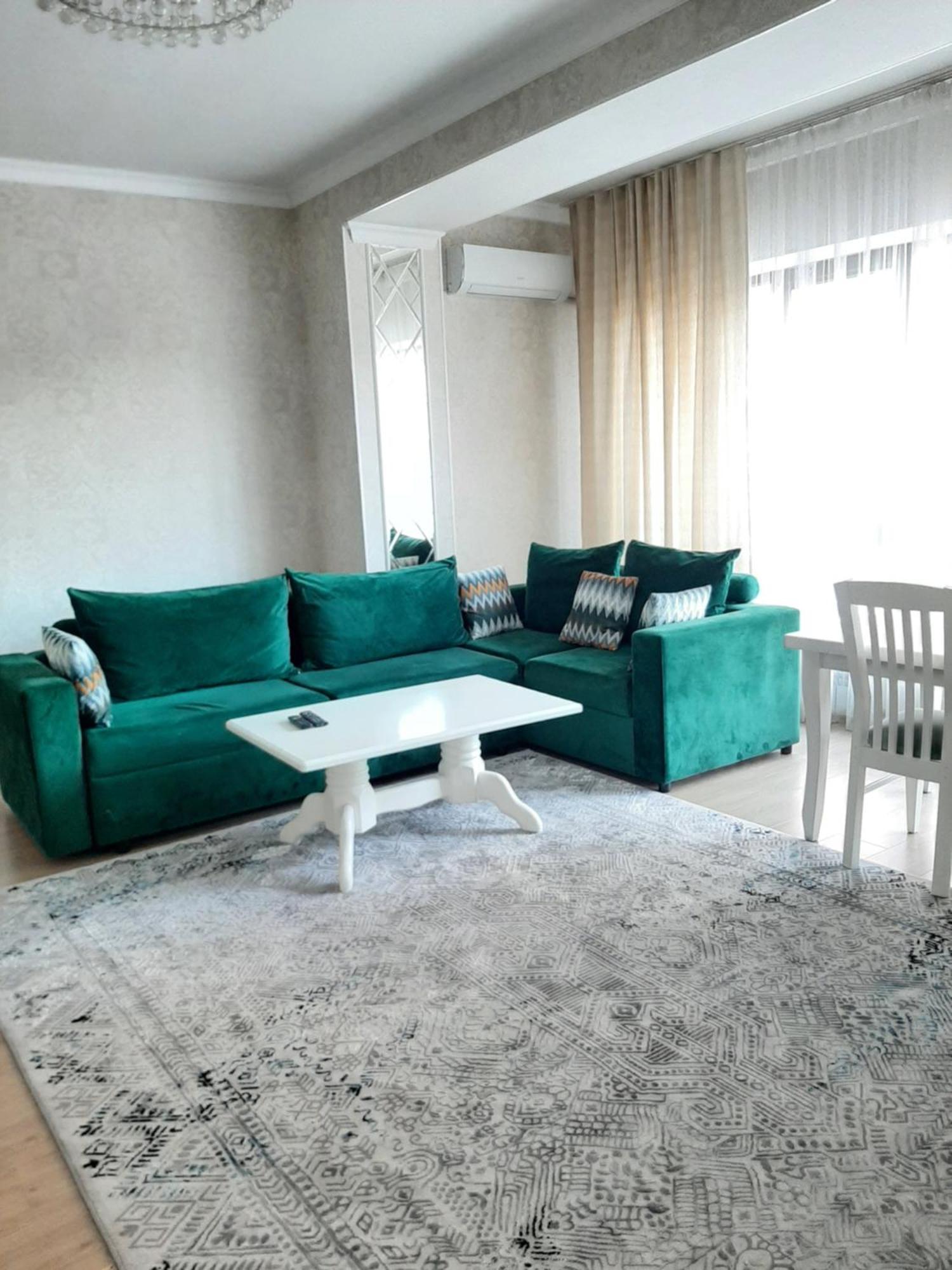 Comfortable Apartment Bishkek Luaran gambar